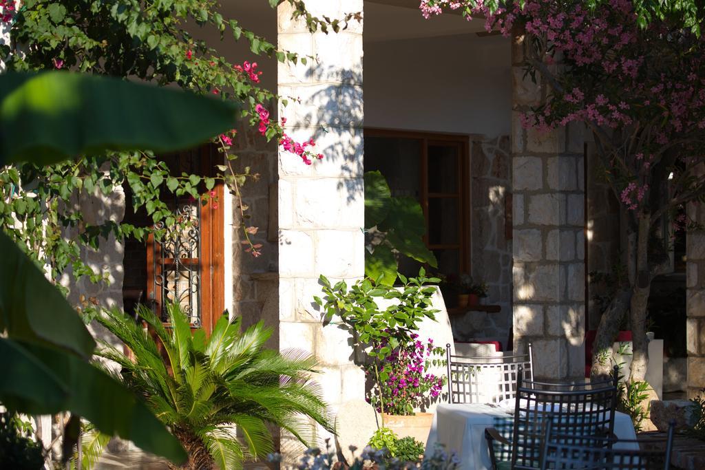 Hotel Villa Barbat Barbat na Rabu Екстер'єр фото